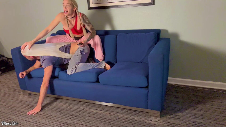 Mars solo: Atomová Wedgie Bitva o televizní dálkový ovladač: Mars Solo a...