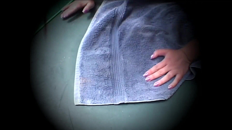 Wonderful Hot World X: Orgie s mladou zrzkou dívkou stříkání do pusy od velkých...