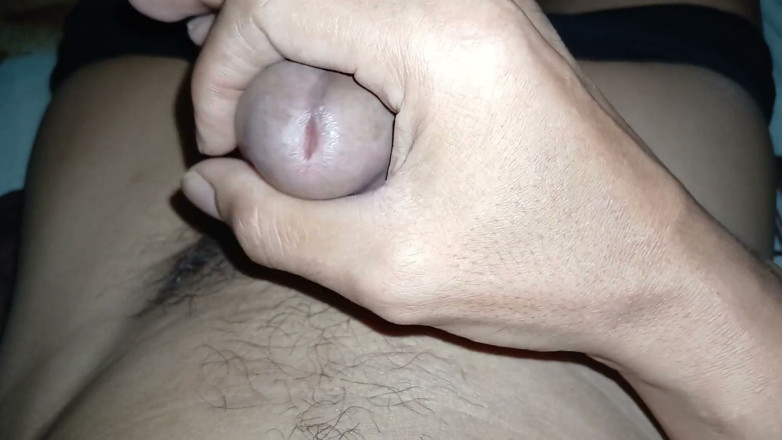 LunaDesire: Teen si masturba fino a quando non squirta forte