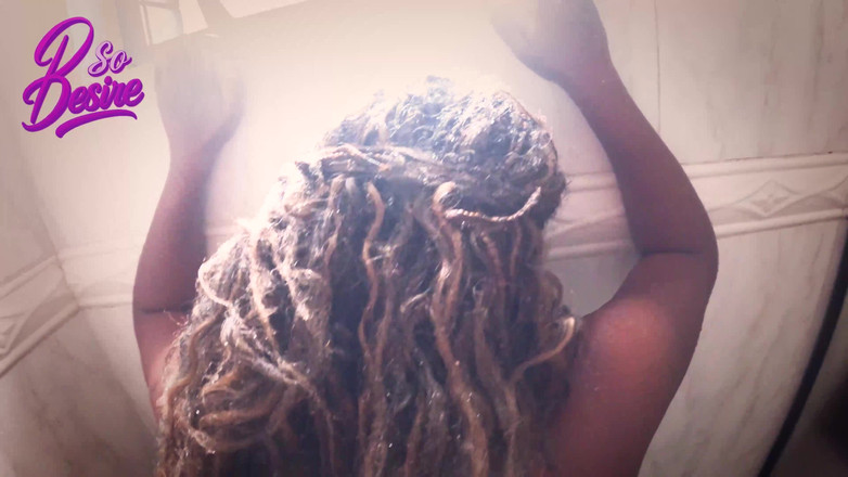 Psodesire: Uprostřed sprchy jsem šukal tu zlobivou holku, která se ukazovala, dal...