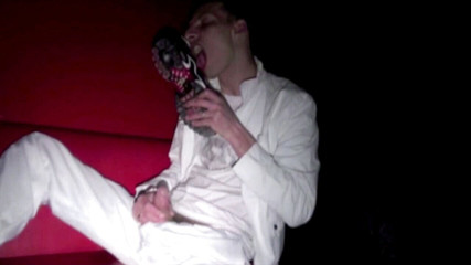 Sneaker Sex Kinky: Femeie latino futută de un băiat rău în jogging și în adidași