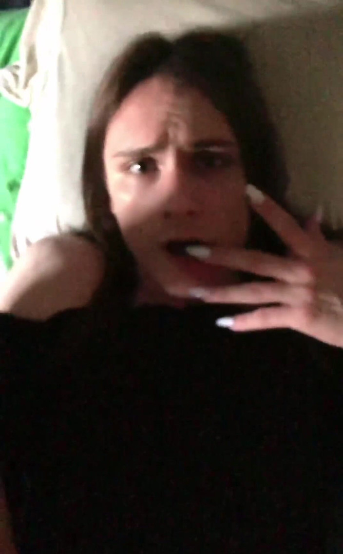 TS Kylie Star: Звук на! Dm me, щоб отримати повне відео секс-запис