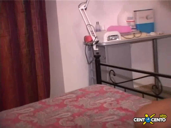 CentoXCento Italia: Repossessed Film Completo Centoxcento