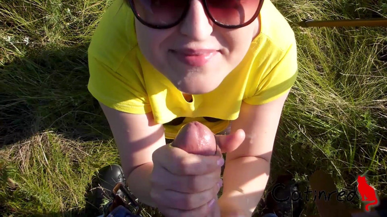 Catin Red: Blonde sucks big dick and jerks off cock outdoors