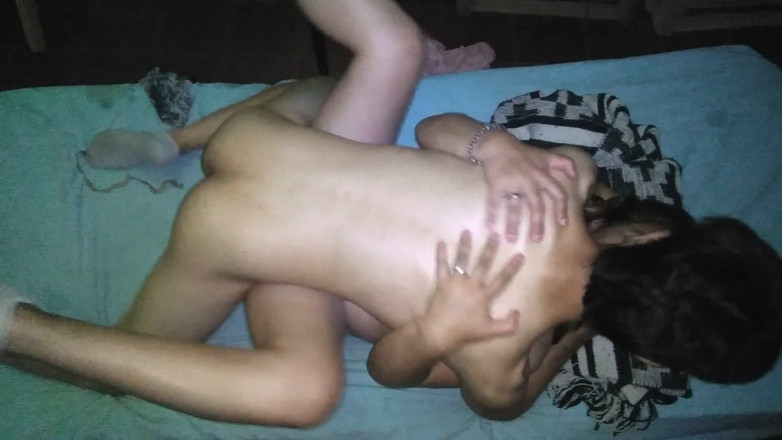 Fitcure1: 像传教士一样和非常有钱的男人在晚上做爱