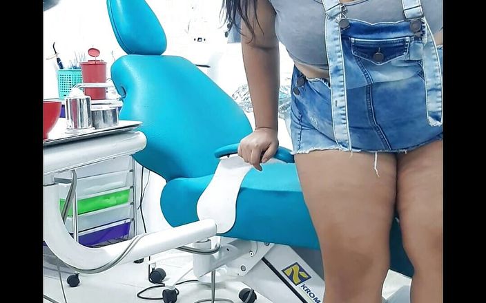 Sex_temptationX: Молодая латинская шлюшка трахает своего дантиста, делая ему большой минет и скачет