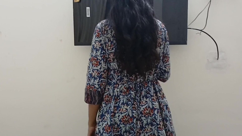 Desisexqueen: Romantic Sex with Desi Maid
