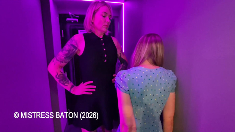 MistressBaton: Cake Fear