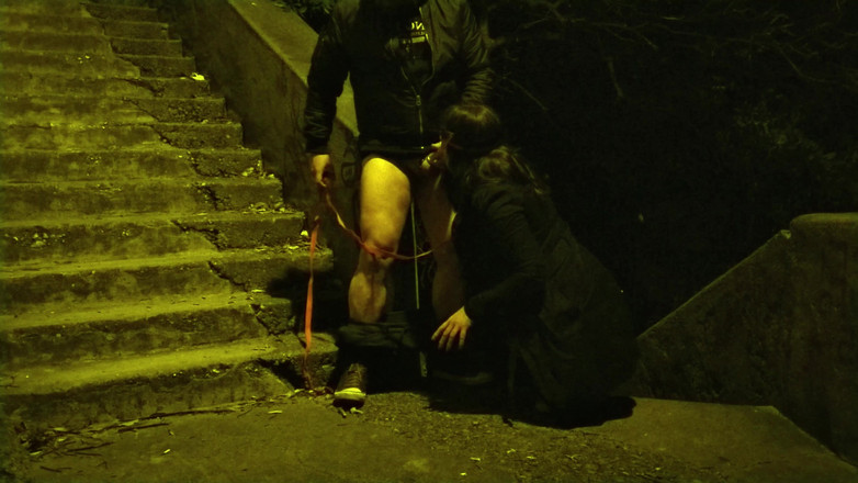 Toilet Mommy: Manželka miluje sání ptáka s vášní