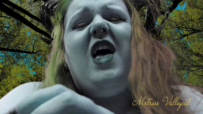 Mxtress Valleycat: 거대한 악마에 의해 축소