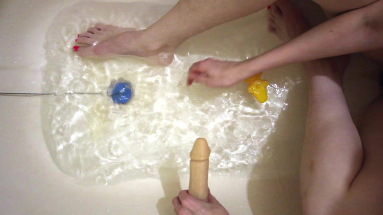 Hairypussyangel: Sexy legs in the bath, footjob and handjob