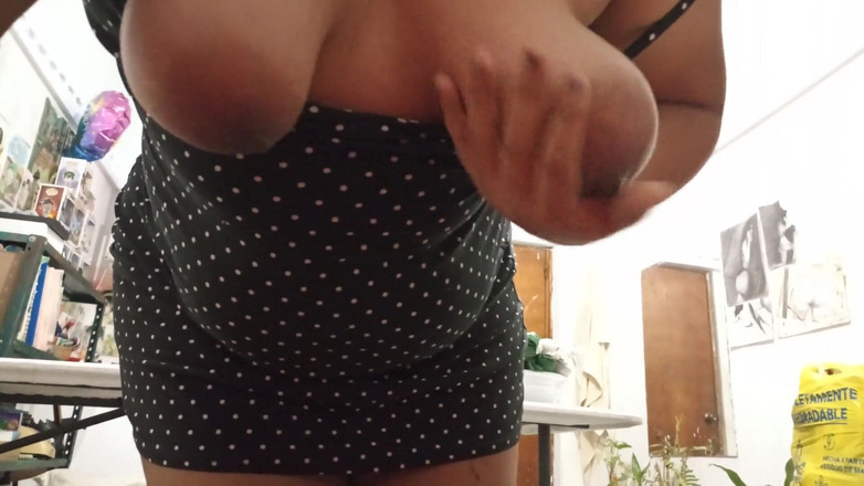 Karmicoxv: Tlustá mexická roztomilá přítelkyně ukazuje velký zadek v G-řetězci