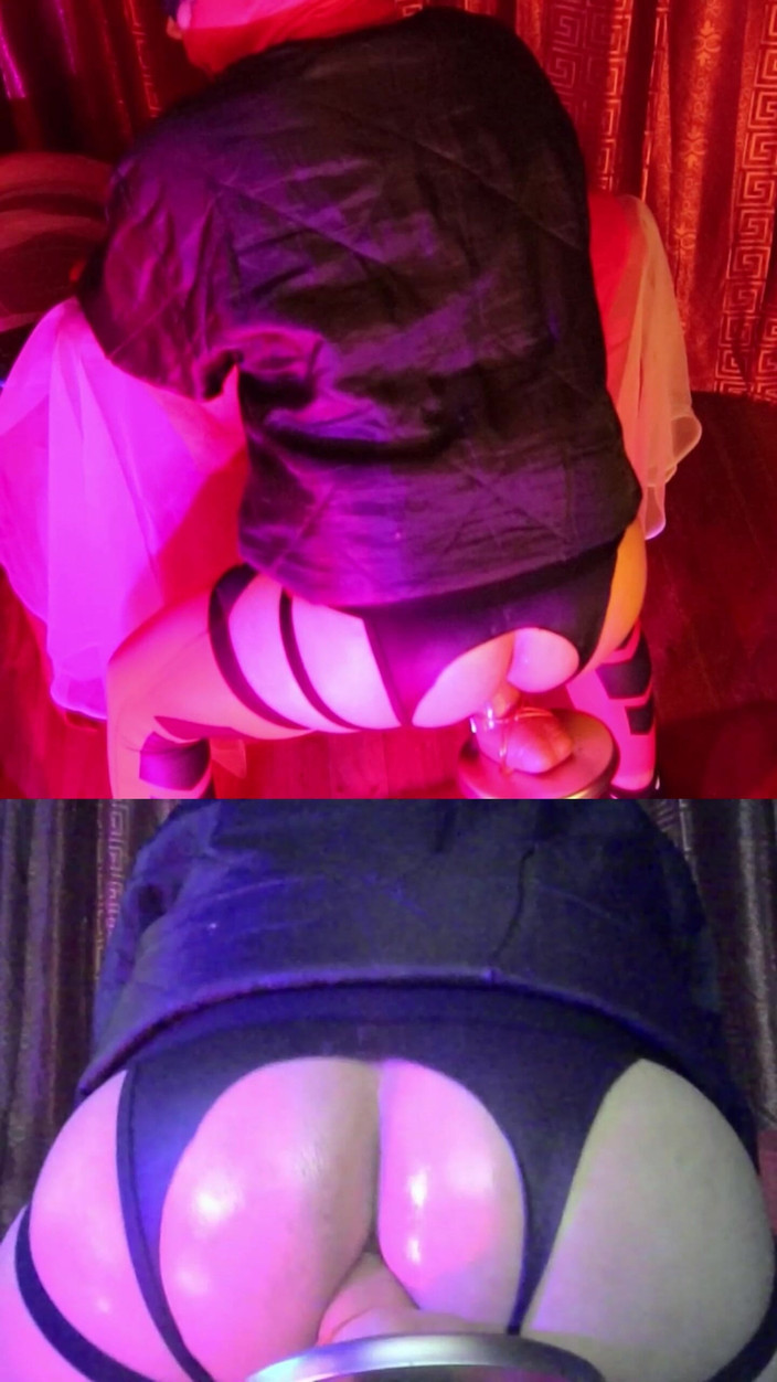 Maskedboy616: Müziğin ritmine kadar dildoma biniyor ve sikiyorum 1