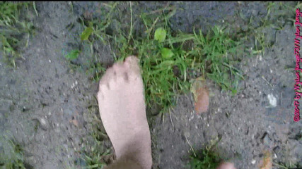 Carmen_Nylonjunge: Nylon molhada e suja