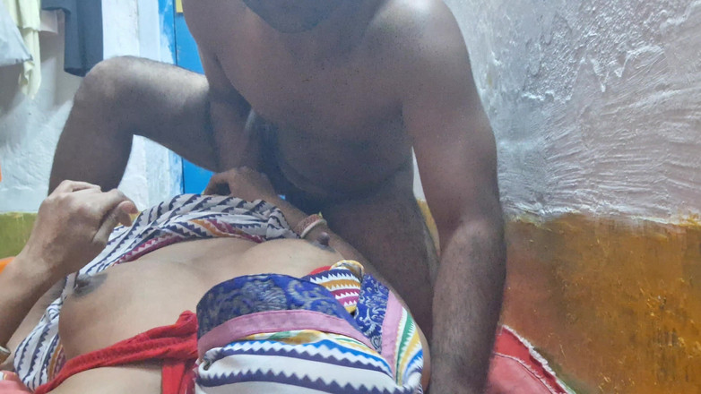 Busty Banuu: Nackt und gefickt, die ehefrau des jüngeren stiefbruers