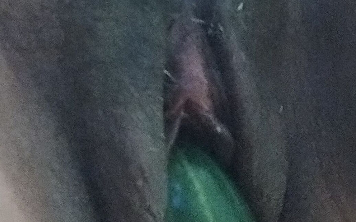 Milkyblaack Studio: Chatte douce, je suis une fille excitée