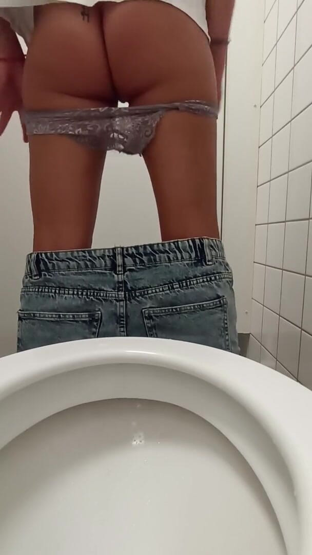 Mistress_GR: Anální plyn se zlatými dešti