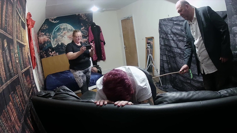 Aaexperiencesltd: Orso preside con i suoi studenti giocherellona!