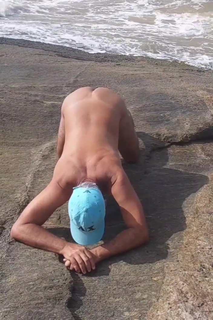 Ladysilvas: Ladysilva đồng tính khỏa thân trên bãi biển thật là một...