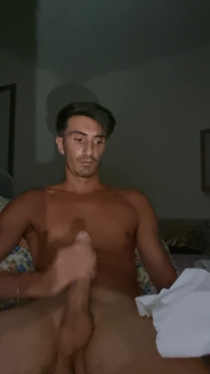 Belloedannato90: 24 cm velký mladý chlapec stříká silný litr spermatu