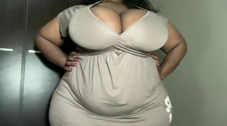 Legendary Booty Overdose: Moaning Black BBW Pleasures Herself in Bed