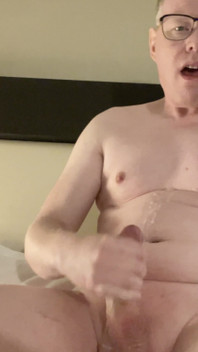 Mark Shooting Load Over His Belly