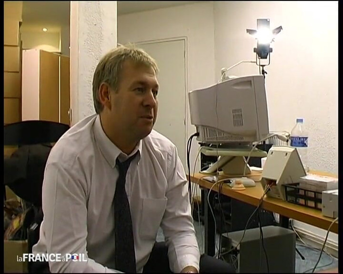 French Family Secrets: Une grosse salope qui adore baiser.