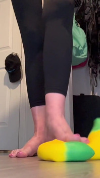 Stretchy Banana Squish Size 26 Feet