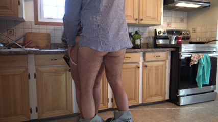 Souzan Halabi: Homemade anal quickie in kitchen