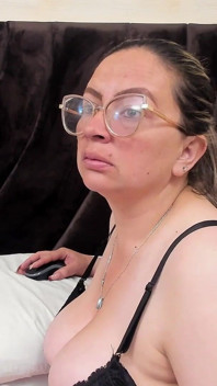 Do You Like Deep Throat Blowjobs? Look at My Big Oily Tits