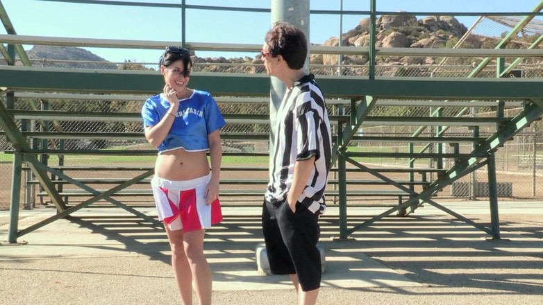 Pervy Studio: Pembimbing sorak membenarkan pengadil mengongkeknya