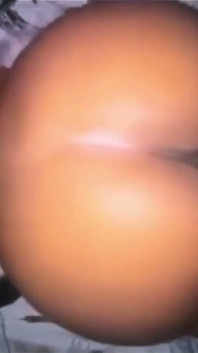 Una chica, follada por 3 chicos diferentes, en una semana - sexo crudo y anal