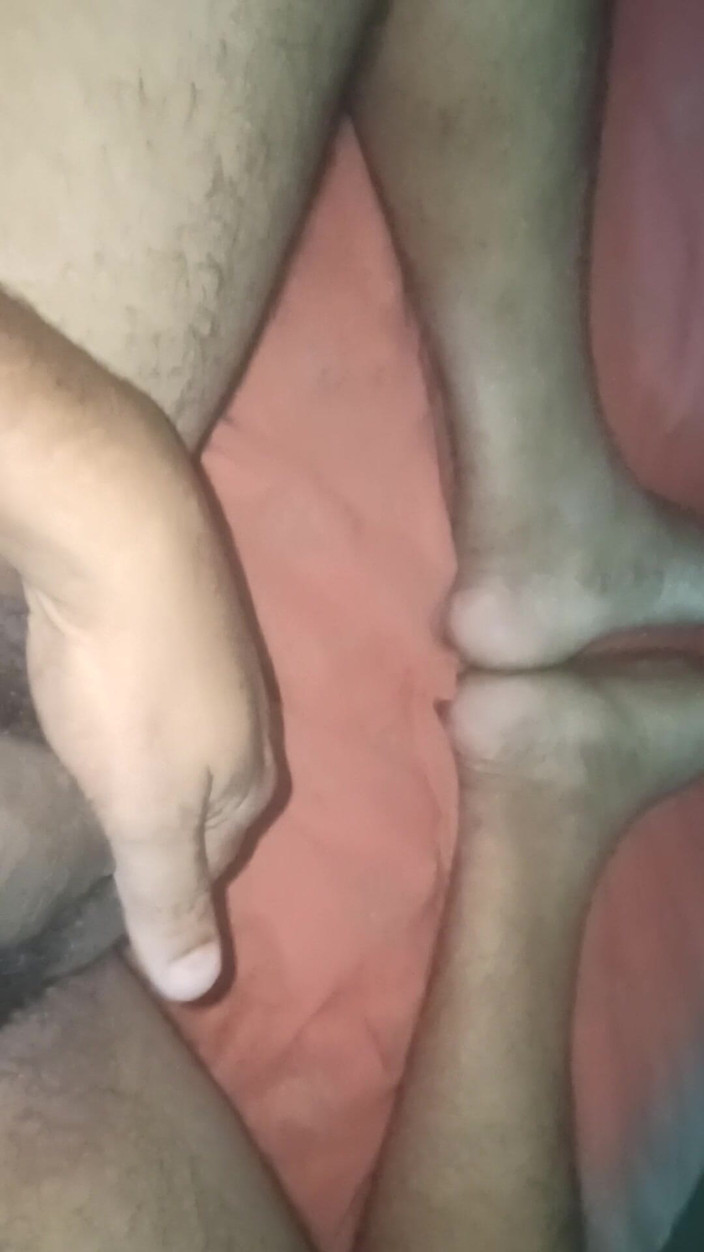 Deepak1989cage: Desi Těsná kundička Krásná indická nevlastní sestra šuká tvrdě a stříká...