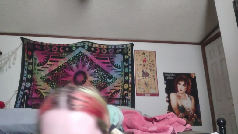 Lori Critter: Stepdaughter Shaves for You and Gets Holes Inspected