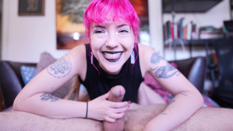 lilredvelvettt: Goth Babysitter 69