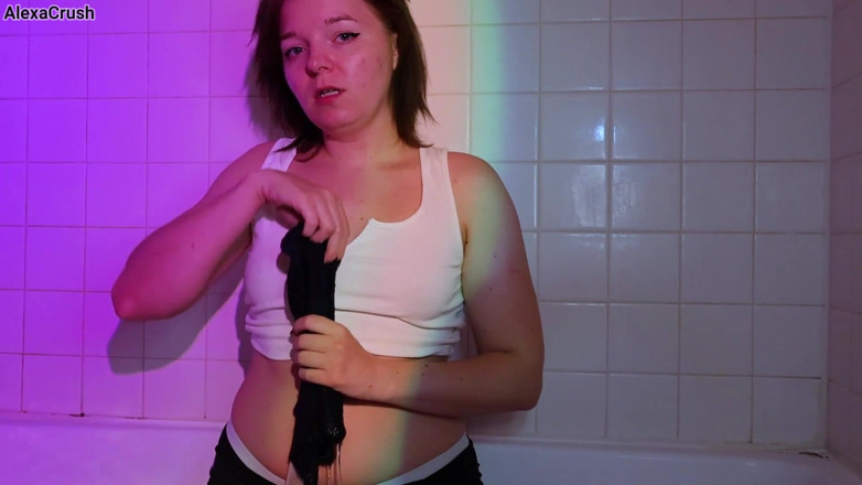 AlexaCrush: Getting Wet JOI