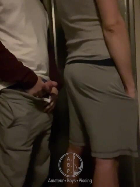 AmateurBoysPissing: Late Night, Empty Street... a Straight Boy Decided to Piss...