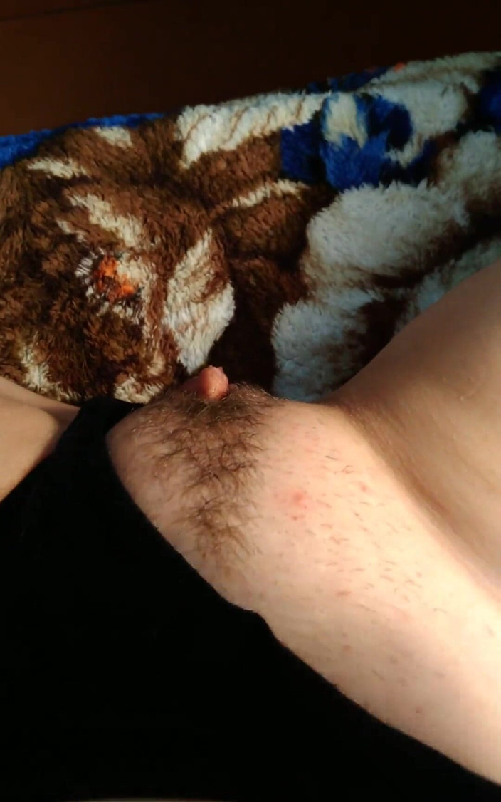 HellENXxOo: POV můj velký klitoris a intenzivní orgasmus