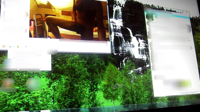 Mark Hannes: Sexdoll Fuck Masturbace Živě na Skype