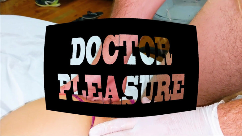 Doc pleasure: Real homemade video cum on pussy with sexy Latina close...