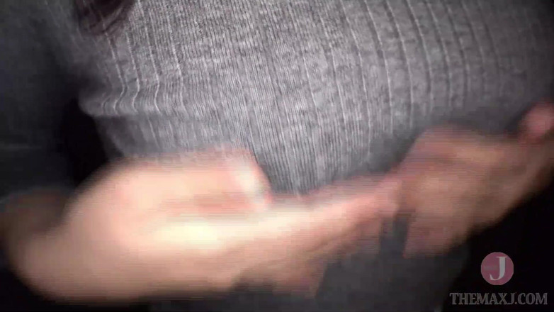 JAV Amateur: Als der 22-jährige küken den erotischen switch angemacht ist, ist sie...