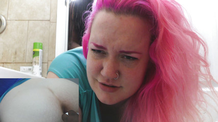 TheDarkDirector: DarkFlameDuo-苏菲第一次灌肠