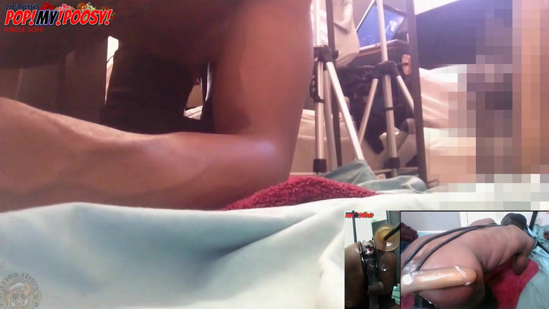 Ass Monkey: Galen djup anal doggystyle enorm dildo | Vinkel 5of6 - Dj Buttpussy