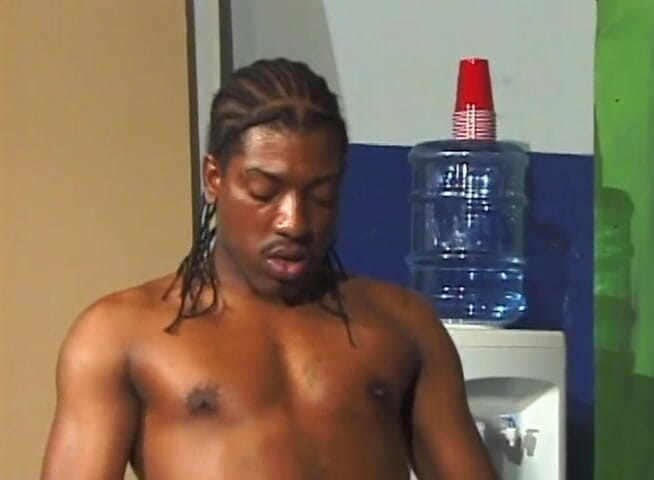 Bareback TV: White slut loves his big black friend