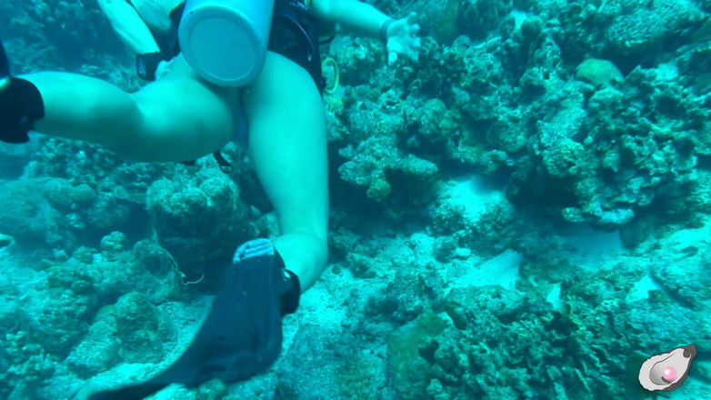 Mistress Pink Pearl: 博内尔岛独处时间