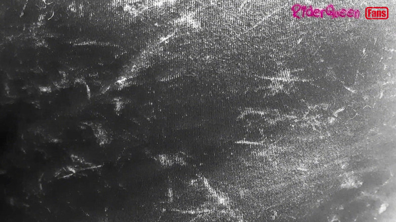 Riderqueen: Esposa gostosa gosta de paus grandes, apenas fãs em câmera...