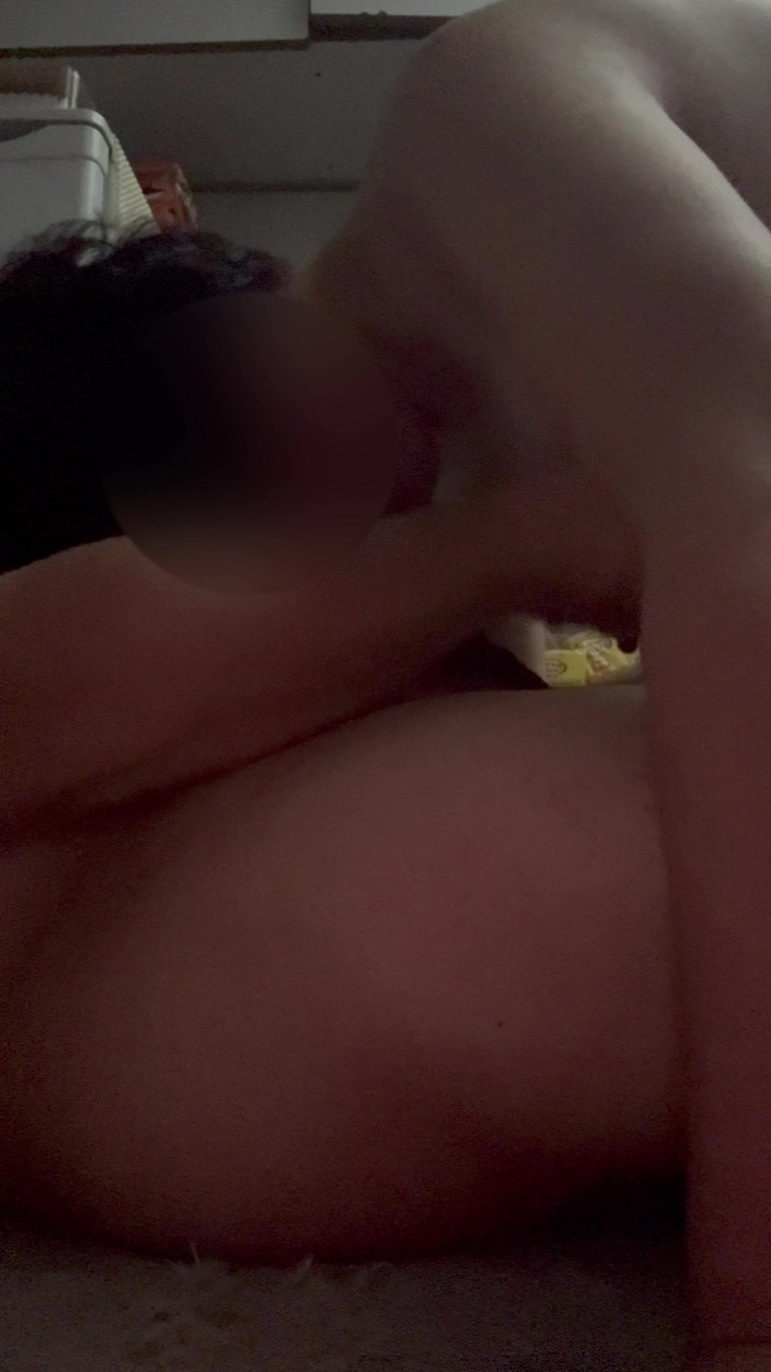 Luckypinoysexmaniac: Když navštívím tetičku a tvrdě ji šukám