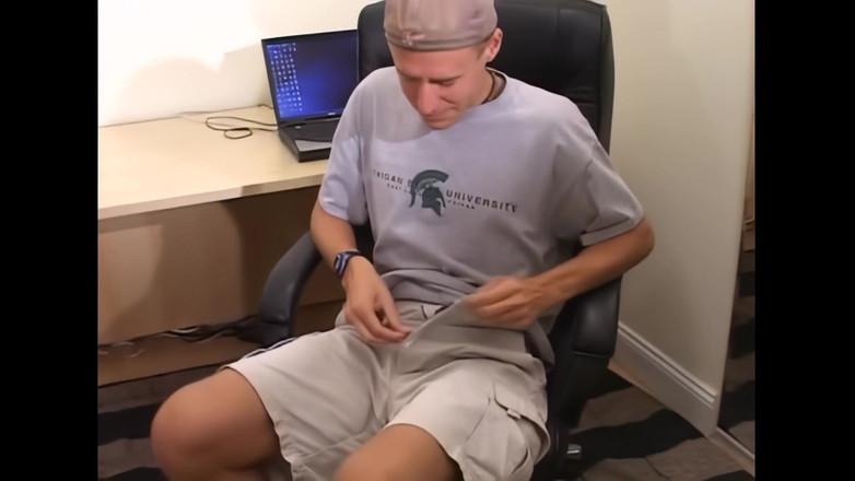 Pornobello: Kelly wells salah satu adegan bokep pertamaku