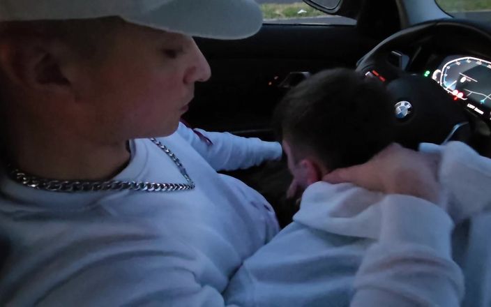 boyzxy212: Raw Gay Blowjob - My Bitch's Mouth on My Cock While...