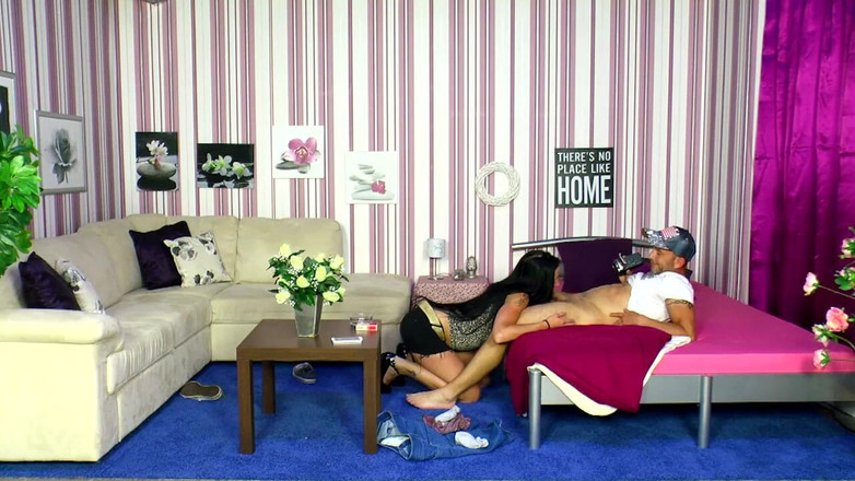 MCG Empire: Skuteční němečtí amatéři s krásnými mladými děvkami a milfkami ošukané...